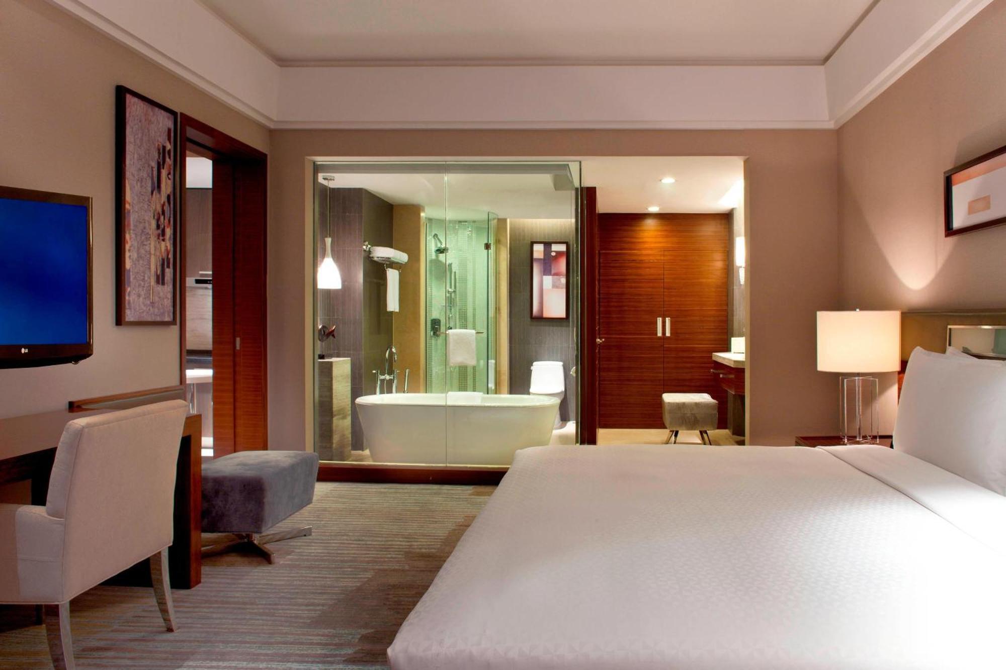 Four Points By Sheraton Taicang Eksteriør billede